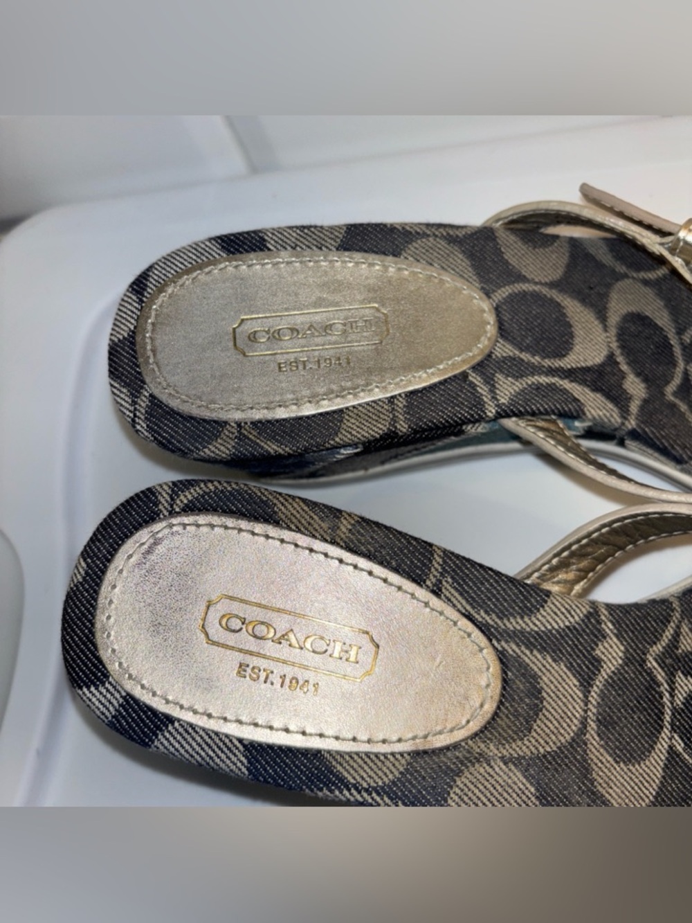 Coach Pristine patchwork signature canvas wedge sandals Size 8.5 B - Picture 3 of 9
